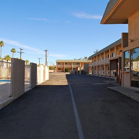 توسن Stone Inn Extended Stay U Of A المظهر الخارجي الصورة