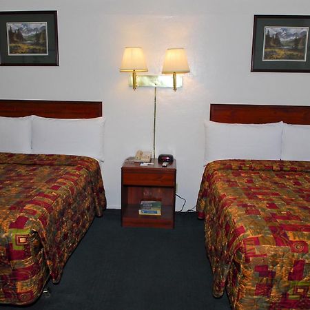 توسن Stone Inn Extended Stay U Of A المظهر الخارجي الصورة